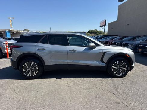 Used 2026 Chevrolet Blazer EV LT w/ LPO, All-Weather Mat Package FWD image 2