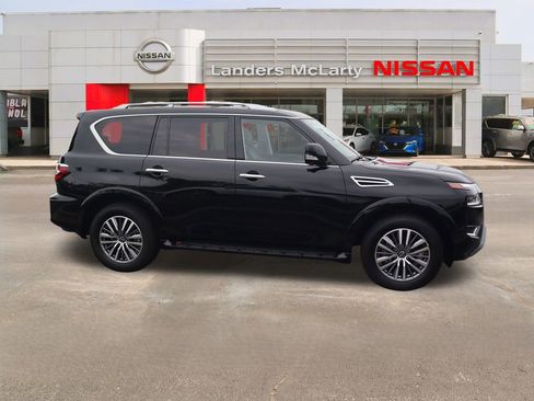 Used 2024 Nissan Armada SL w/ Cargo Package image 2
