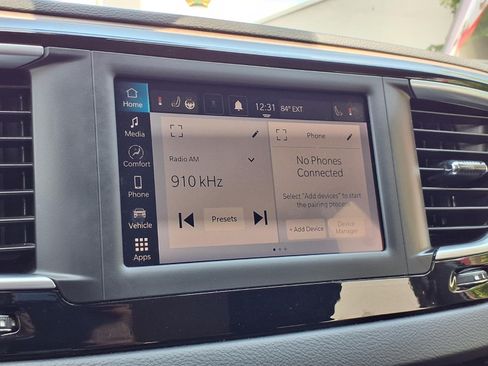 Certified 2023 Chrysler Voyager LX FWD image 12