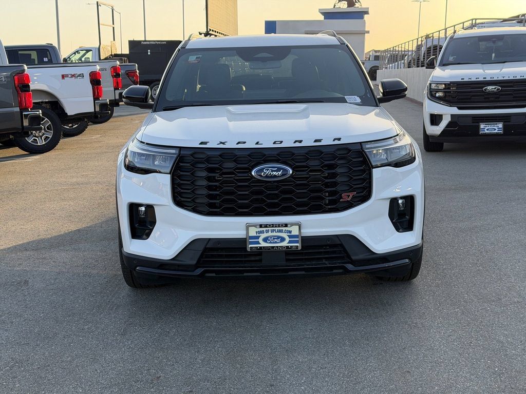 Used 2026 Ford Explorer ST w/ Sun And Sound Package AWD/4WD image 2