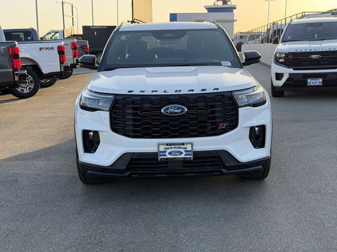 Used 2026 Ford Explorer ST w/ Sun And Sound Package AWD/4WD image 2