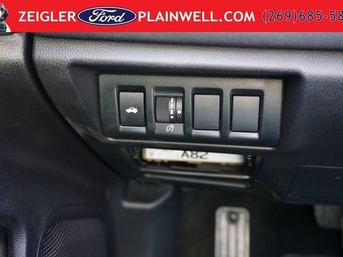 Used 2023 Subaru Legacy Premium AWD/4WD image 27