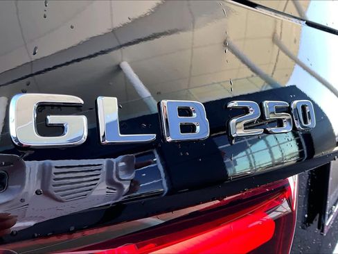 New 2026 Mercedes-Benz GLB 250 GLB 250 image 15