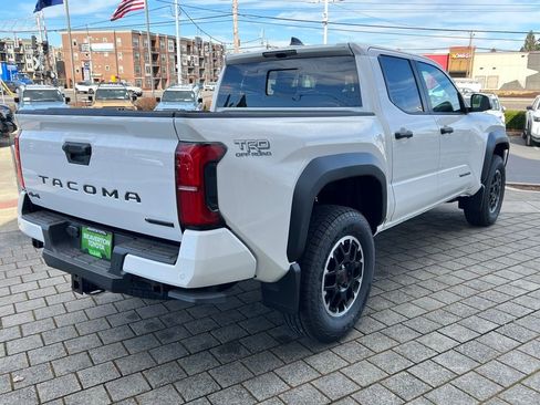New 2026 Toyota Tacoma 4x4 Double Cab Hybrid image 5
