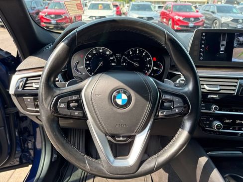 Used 2017 BMW 530i xDrive AWD/4WD image 17