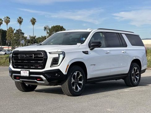 New 2026 GMC Yukon XL AT4 Ultimate image 6