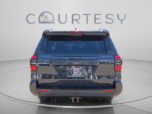 Certified 2026 Toyota 4Runner SR5 AWD/4WD image 4