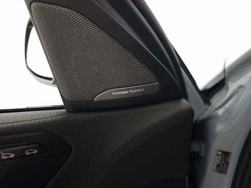 Used 2026 BMW X6 xDrive40i w/ Premium Package image 17