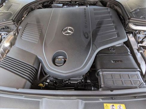 New 2025 Mercedes-Benz S 580e 4MATIC Sedan image 17