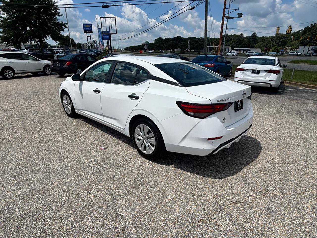 Used 2024 Nissan Sentra S FWD image 24