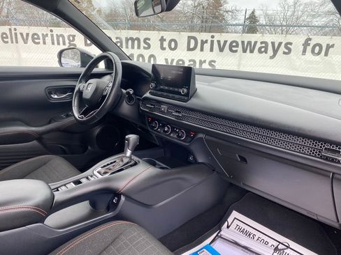 Certified 2023 Honda HR-V Sport image 16