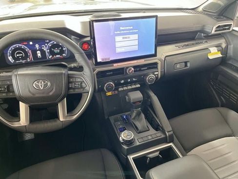 New 2026 Toyota Tacoma TRD Off-Road AWD/4WD image 13