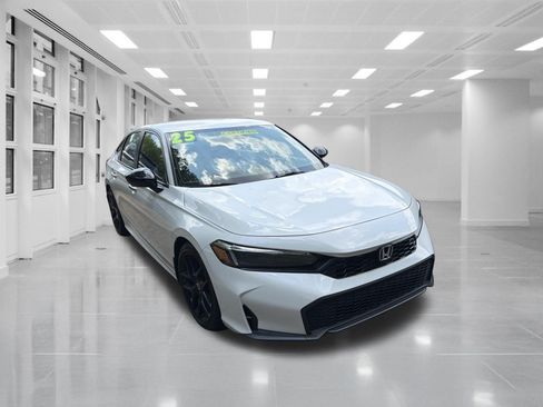 Used 2025 Honda Civic Sport image 3