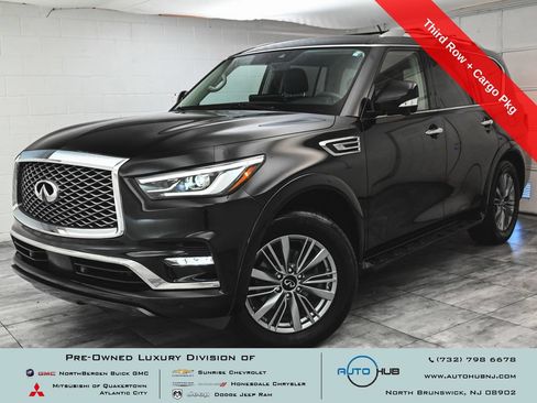 Used 2023 INFINITI QX80 Luxe w/ Cargo Package AWD/4WD image 1