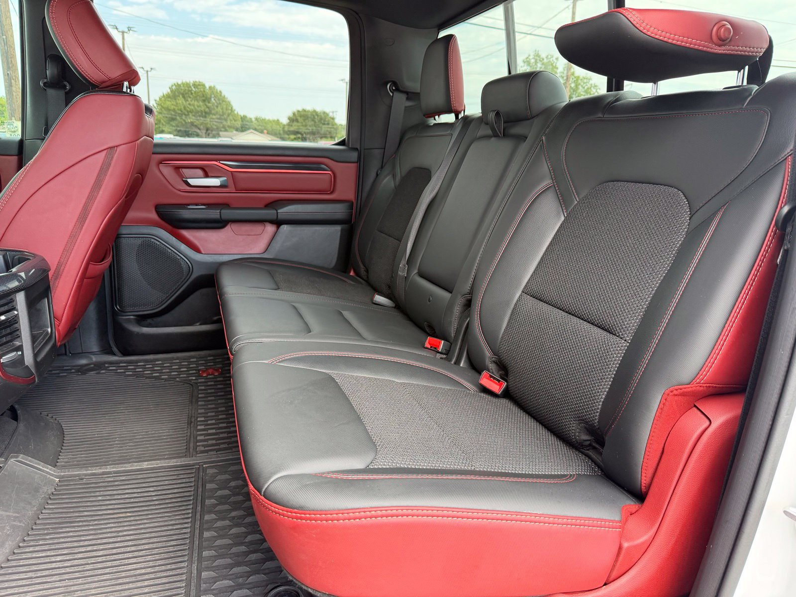 Used 2022 RAM 1500 Rebel AWD/4WD image 22