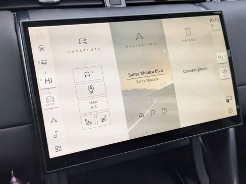 Used 2024 Land Rover Discovery Sport S image 13