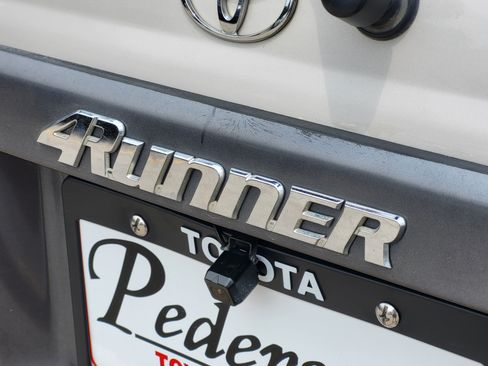 Used 1998 Toyota 4Runner SR5 AWD/4WD image 16