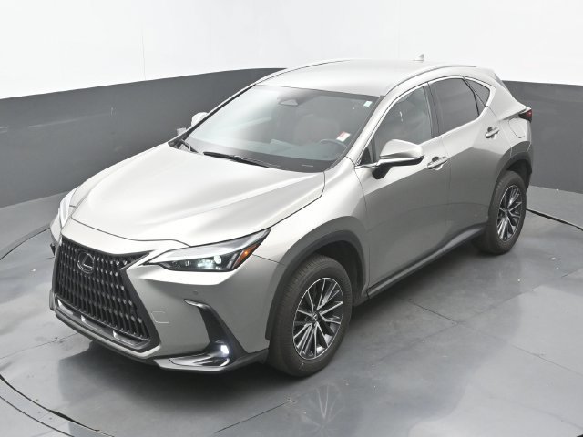 Used 2025 Lexus NX 250 FWD w/ Accessory Package (Z1) image 16