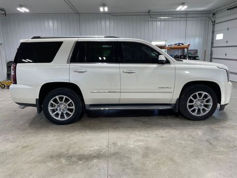 Used 2015 GMC Yukon Denali w/ Touring Package AWD/4WD image 8