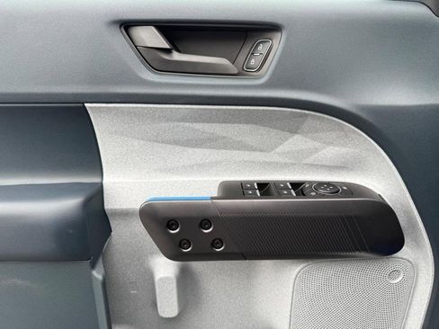 New 2025 Ford Maverick XLT image 56