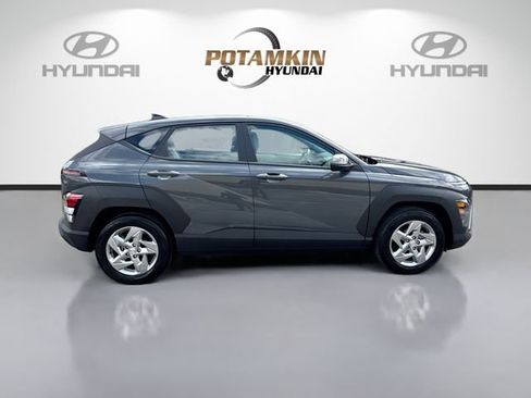 Certified 2026 Hyundai Kona SE image 4