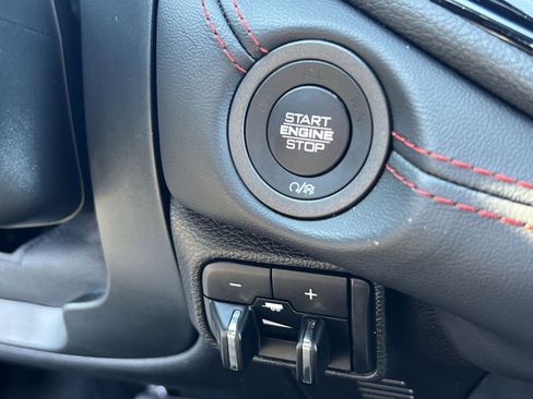 Used 2025 Dodge Durango GT image 28