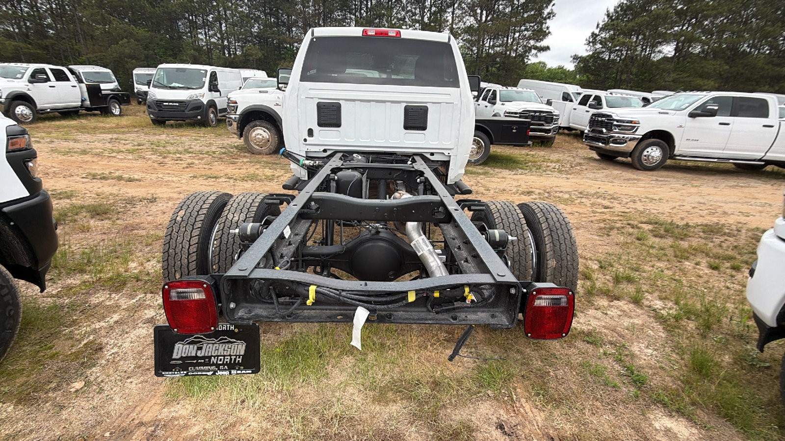 New 2026 RAM 4500 Tradesman w/ Chrome Appearance Group AWD/4WD image 9
