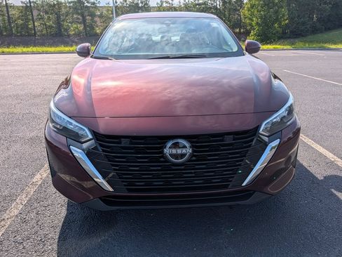 Used 2024 Nissan Sentra SV FWD image 25