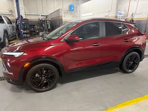 Certified 2024 Buick Encore GX Sport Touring w/ Comfort Package FWD image 3