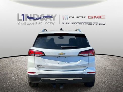 Used 2023 Chevrolet Equinox Premier AWD/4WD image 3