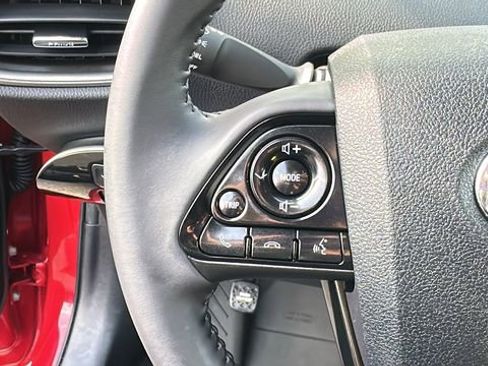 Used 2022 Toyota Prius Prime LE image 16