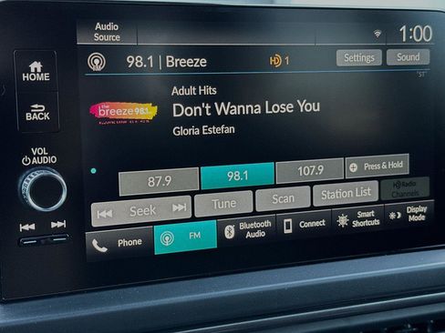 New 2025 Honda Pilot TrailSport image 19