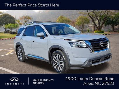 Used 2022 Nissan Pathfinder Platinum w/ Cargo Package
