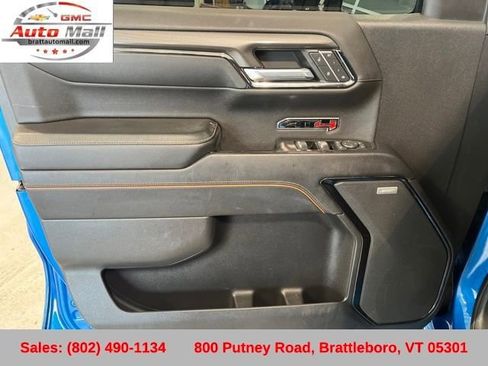 Used 2022 GMC Sierra 1500 AT4 w/ AT4 Preferred Package AWD/4WD image 12