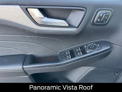 New 2025 Ford Escape Platinum w/ Premium Technology Package image 11