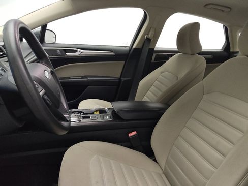 Used 2018 Ford Fusion S image 17