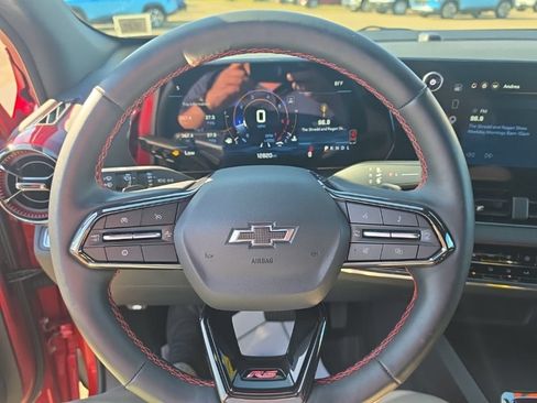 Used 2025 Chevrolet Equinox RS w/ Safety and Technology Package FWD image 15