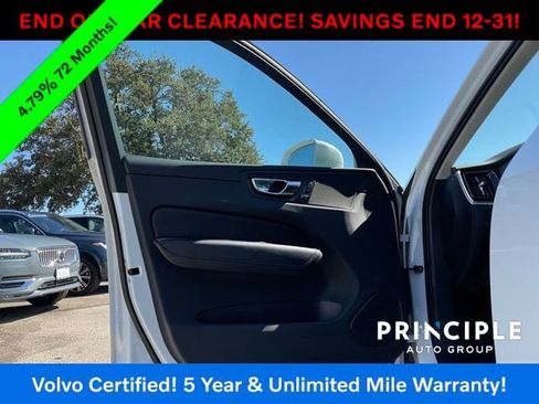 Certified 2023 Volvo XC60 B5 Plus w/ Protection Package Premier image 15