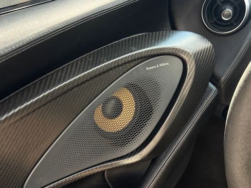 Used 2019 McLaren 570S Spider image 44