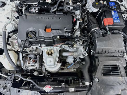 Used 2023 Honda Civic Sport image 39