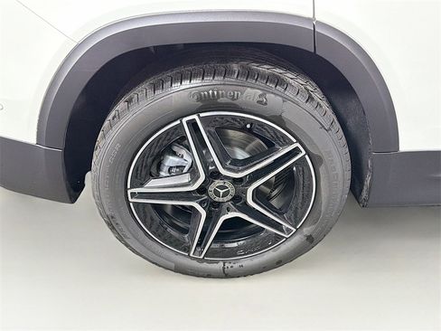 New 2026 Mercedes-Benz GLB 250 4MATIC image 36