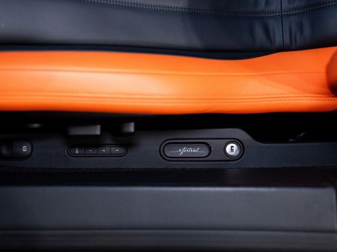 Used 2025 Bugatti Mistral image 18