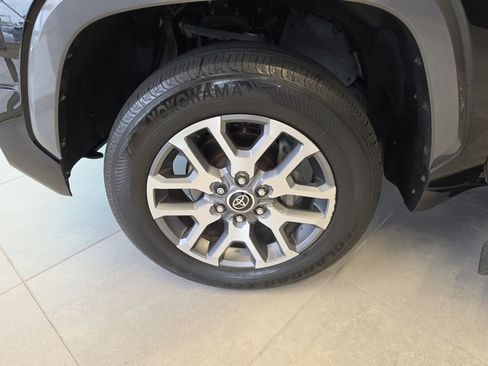 Used 2023 Toyota Tundra 1794 Edition image 31