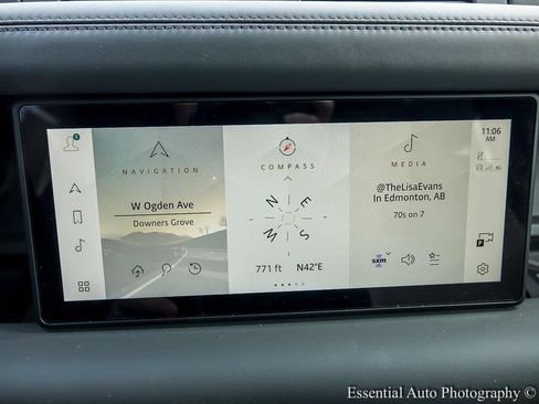 Used 2023 Land Rover Defender 110 X-Dynamic SE image 18