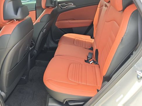 New 2026 Kia Sportage SX AWD/4WD image 17