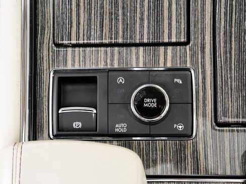 Used 2020 Lincoln Navigator L Black Label image 18