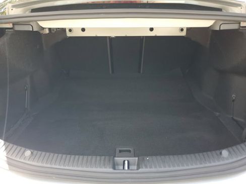 Used 2020 Mercedes-Benz C 300 Sedan image 9