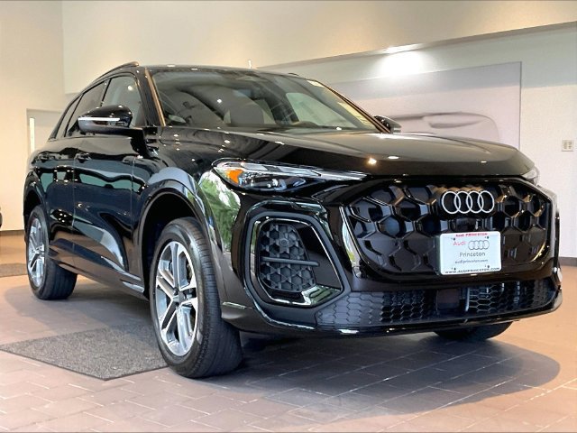 New 2026 Audi Q5 2.0T AWD/4WD image 1
