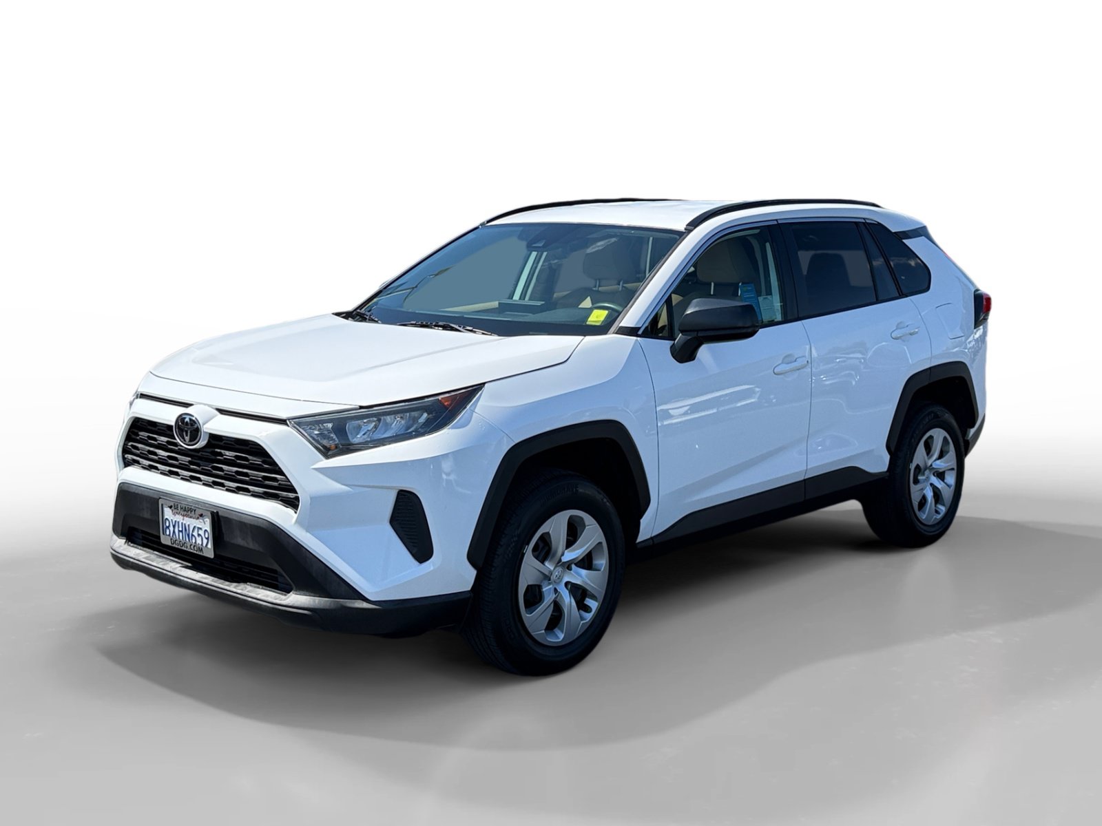 Used 2021 Toyota RAV4 LE FWD image 1