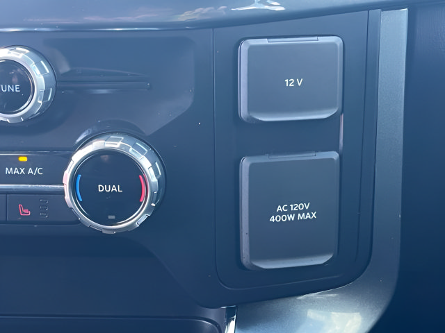 Used 2022 Ford F150 XLT w/ Equipment Group 302A High AWD/4WD image 28